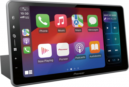En 9-tums bilstereo med trådlös CarPlay och Android Auto.