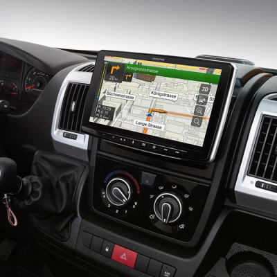 Alpine INE-F904DU Halo9, modellanpassad bilstereo med navigation, DAB+, Apple CarPlay & mer